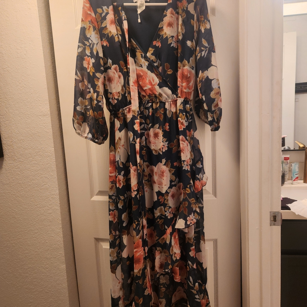 Elegant Floral Long Sleeve Maxi Dress